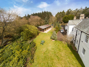 Photo 6- click for photo gallery